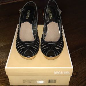 Classic Michael Kors South Side Sling